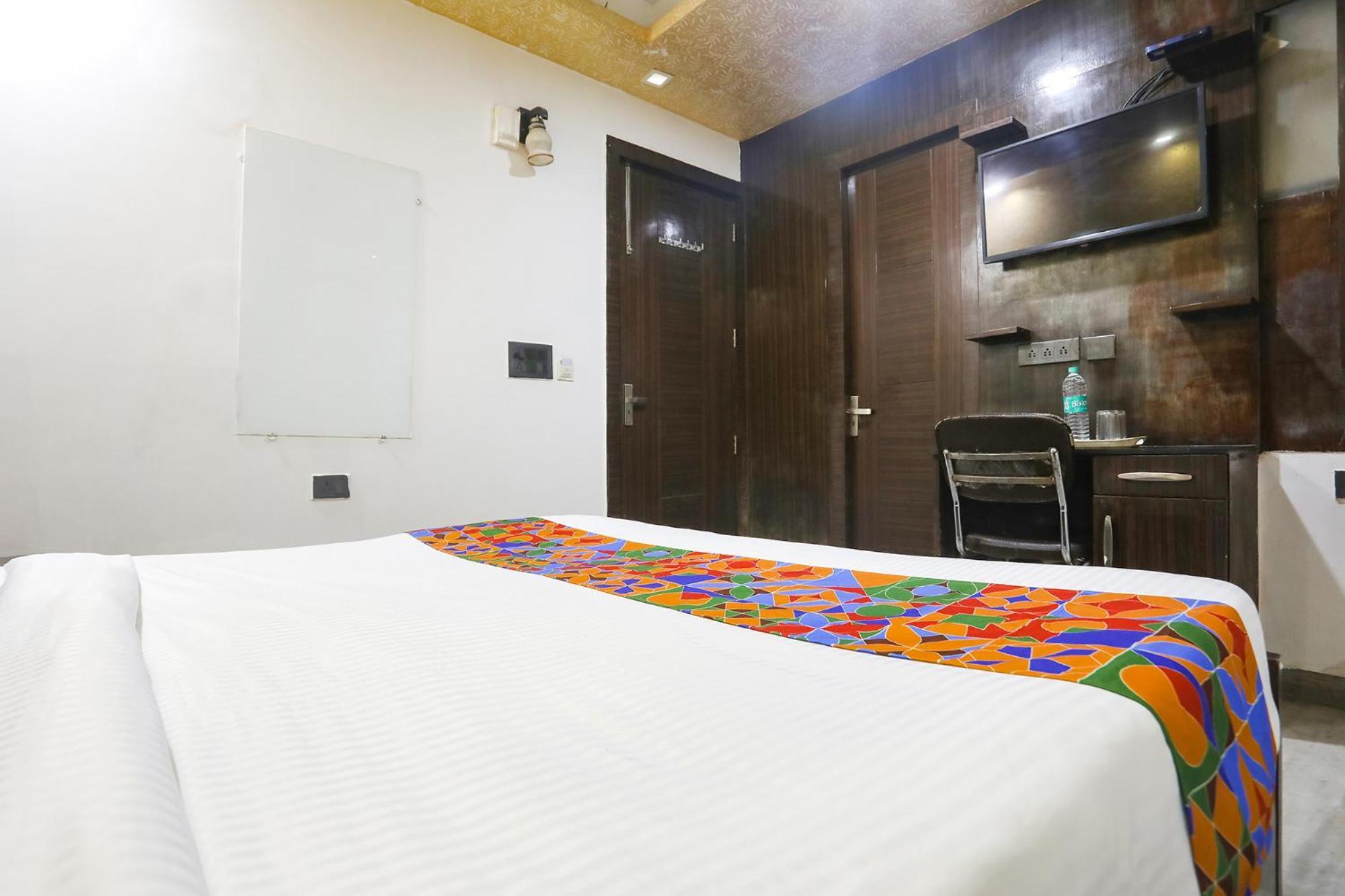 Fabhotel Nk Residency New Delhi Ngoại thất bức ảnh